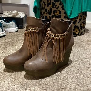 Wedge booties
